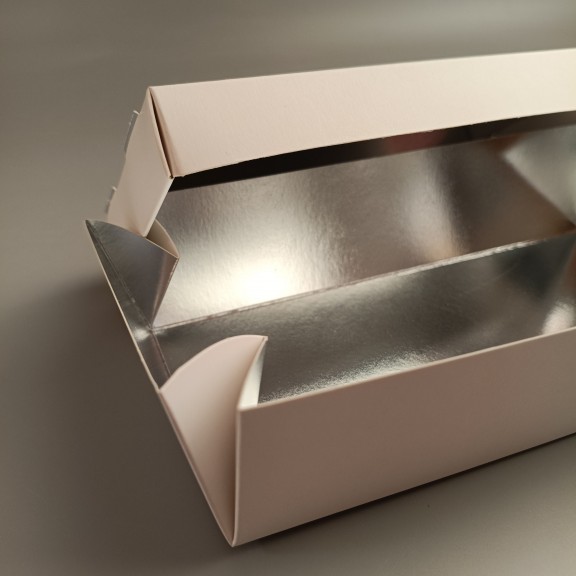 фото Коробка для суші Біла з металізованою ламінацією 200*100*50 мм